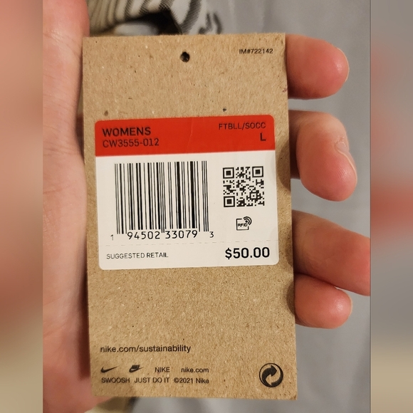 Womens Nike Athletic Shirt - Picture 4 of 7